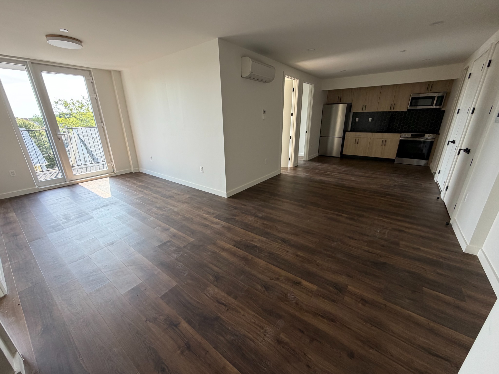1529 Brooklyn Avenue Apartments photo 11