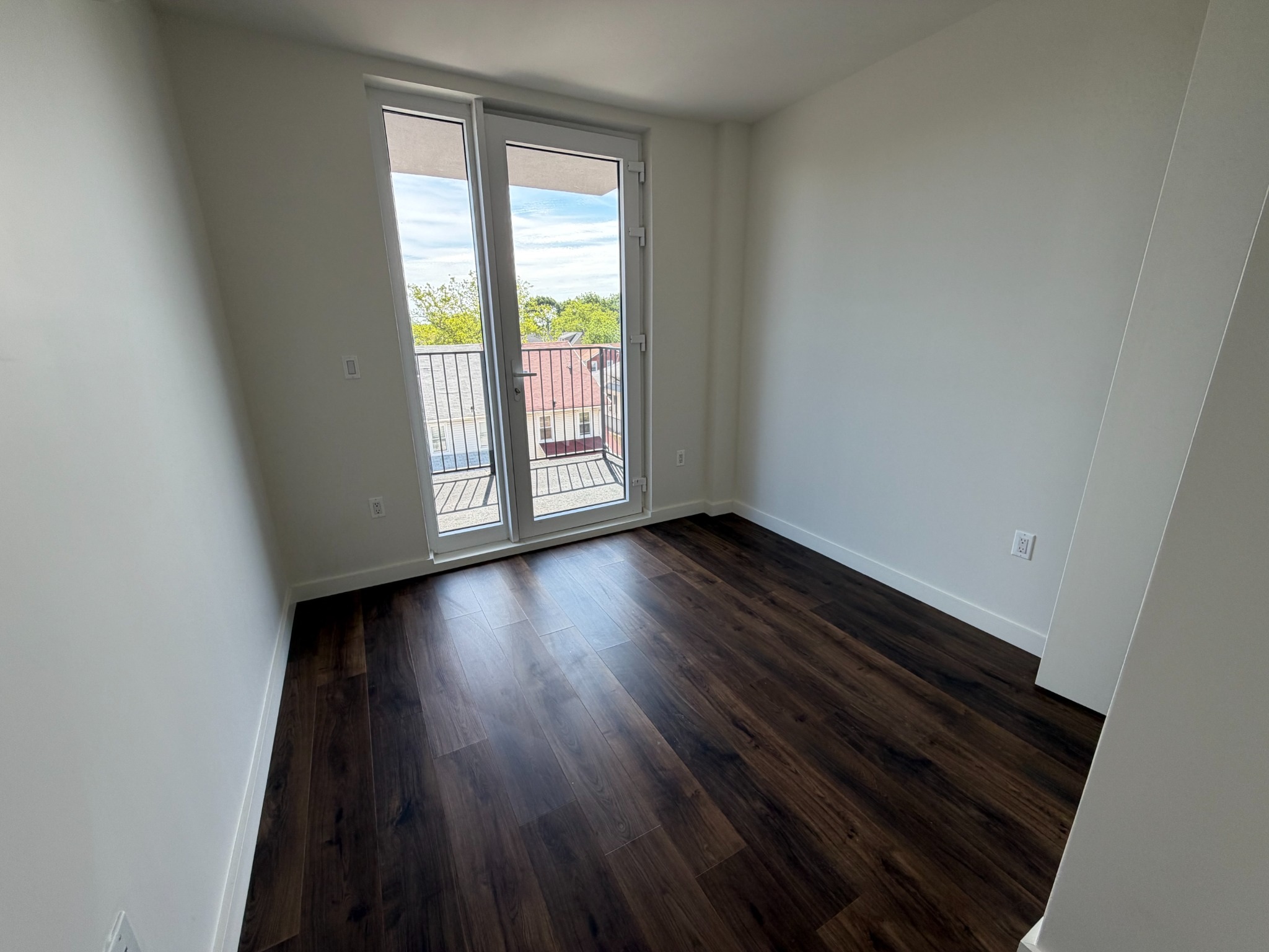 1529 Brooklyn Avenue Apartments photo 5