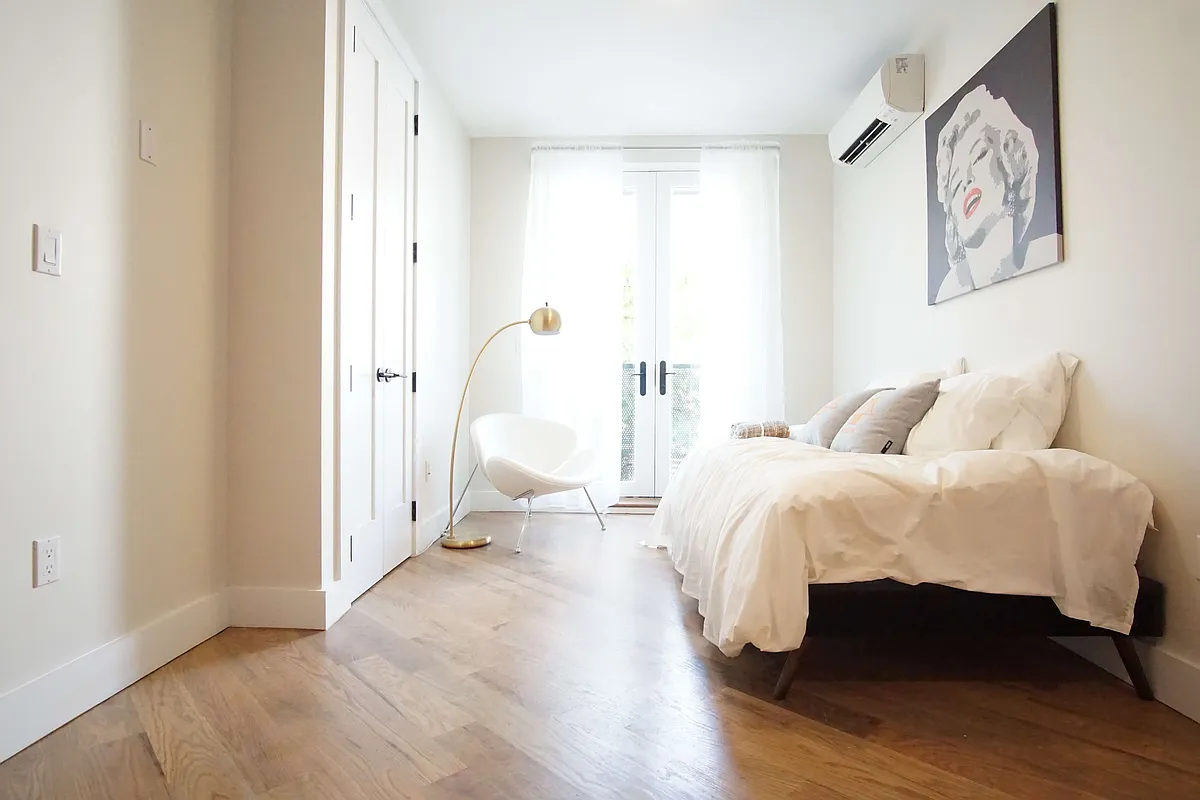 289 Fenimore Street, Unit 2B photo 3