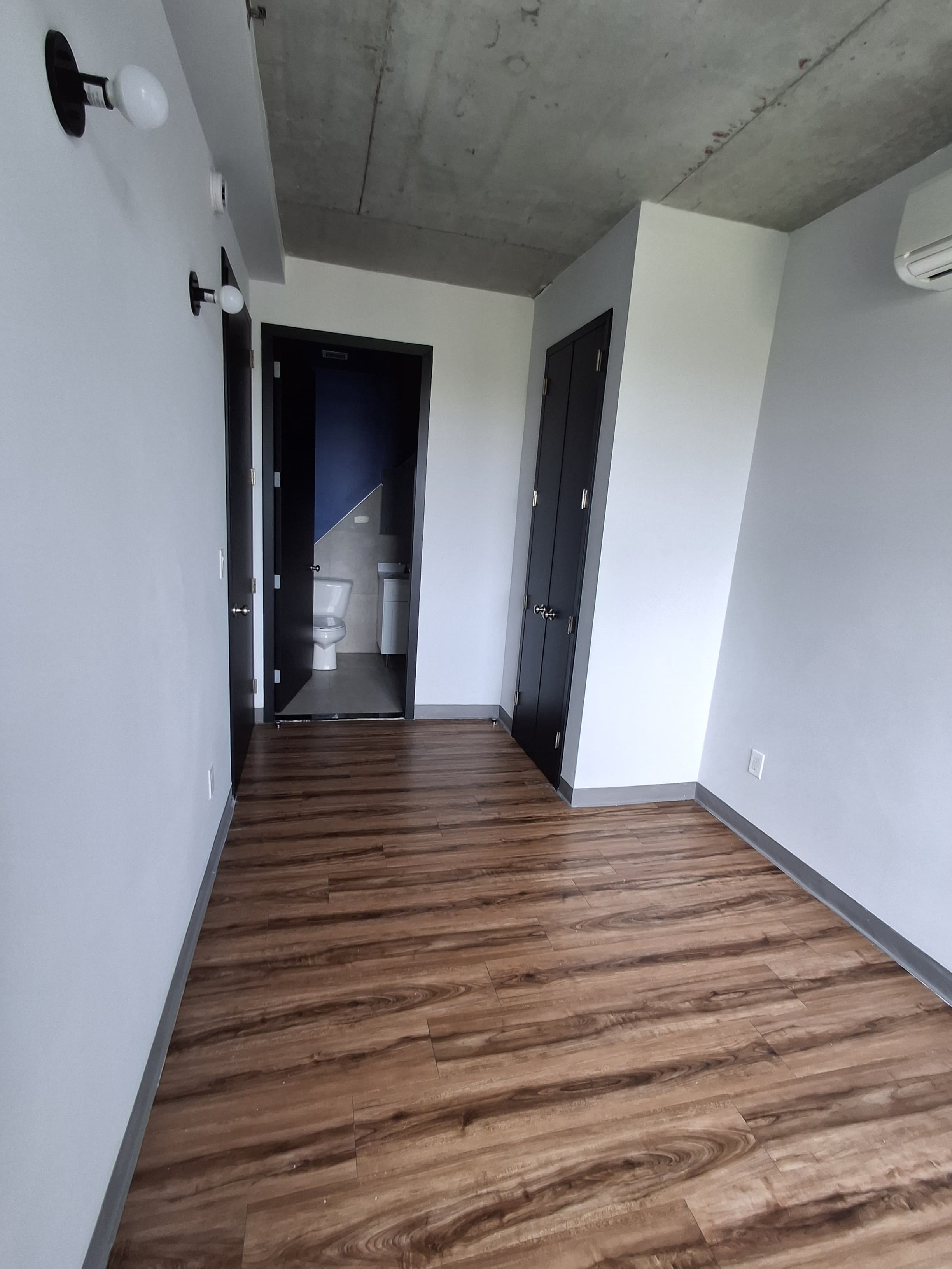 1420 Stebbins avenue apartments #4J photo 8