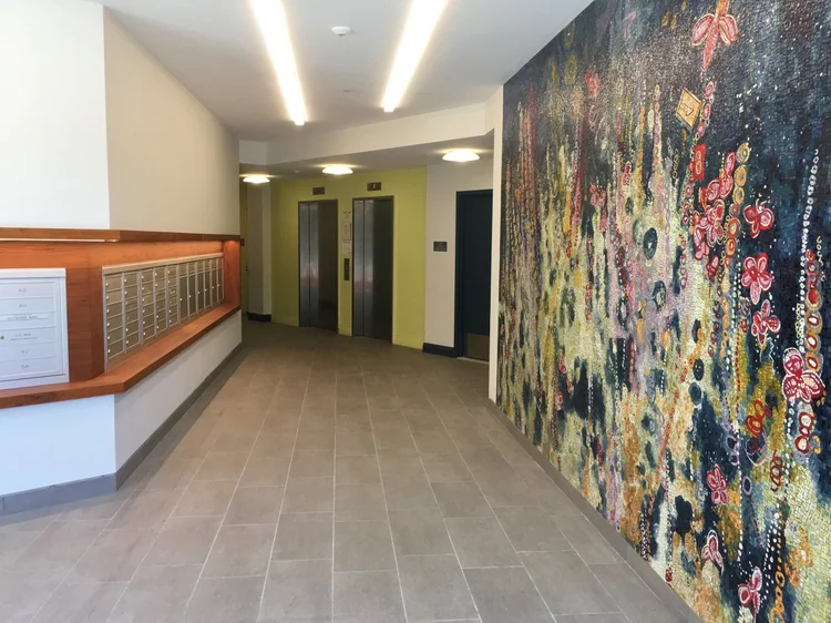Meekerman Apartments photo 2