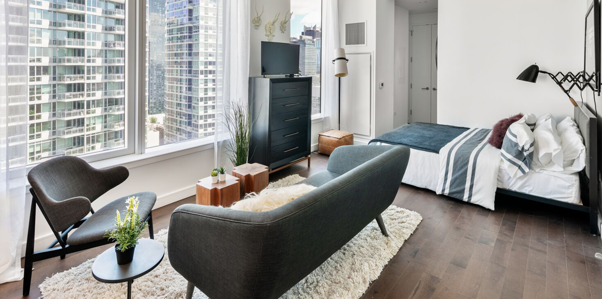 515 West 36th Street #11J photo 4